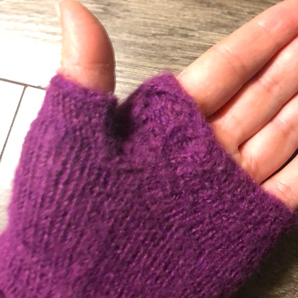 Alpaca wrist warmers size S - Picture 9 of 9